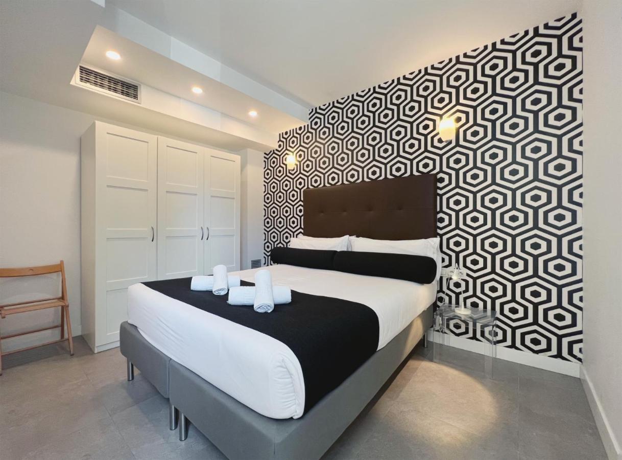 Stay U-Nique Apartments Pellaires バルセロナ エクステリア 写真