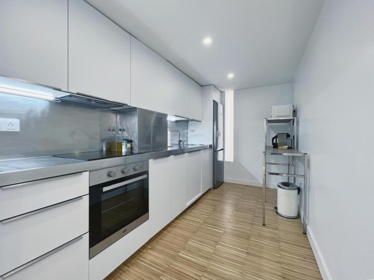 Stay U-Nique Apartments Pellaires バルセロナ エクステリア 写真