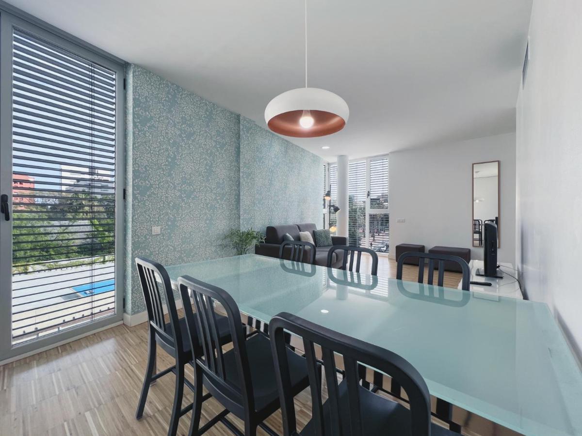 Stay U-Nique Apartments Pellaires バルセロナ エクステリア 写真