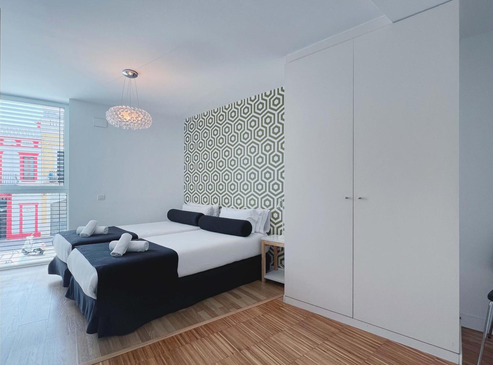 Stay U-Nique Apartments Pellaires バルセロナ エクステリア 写真