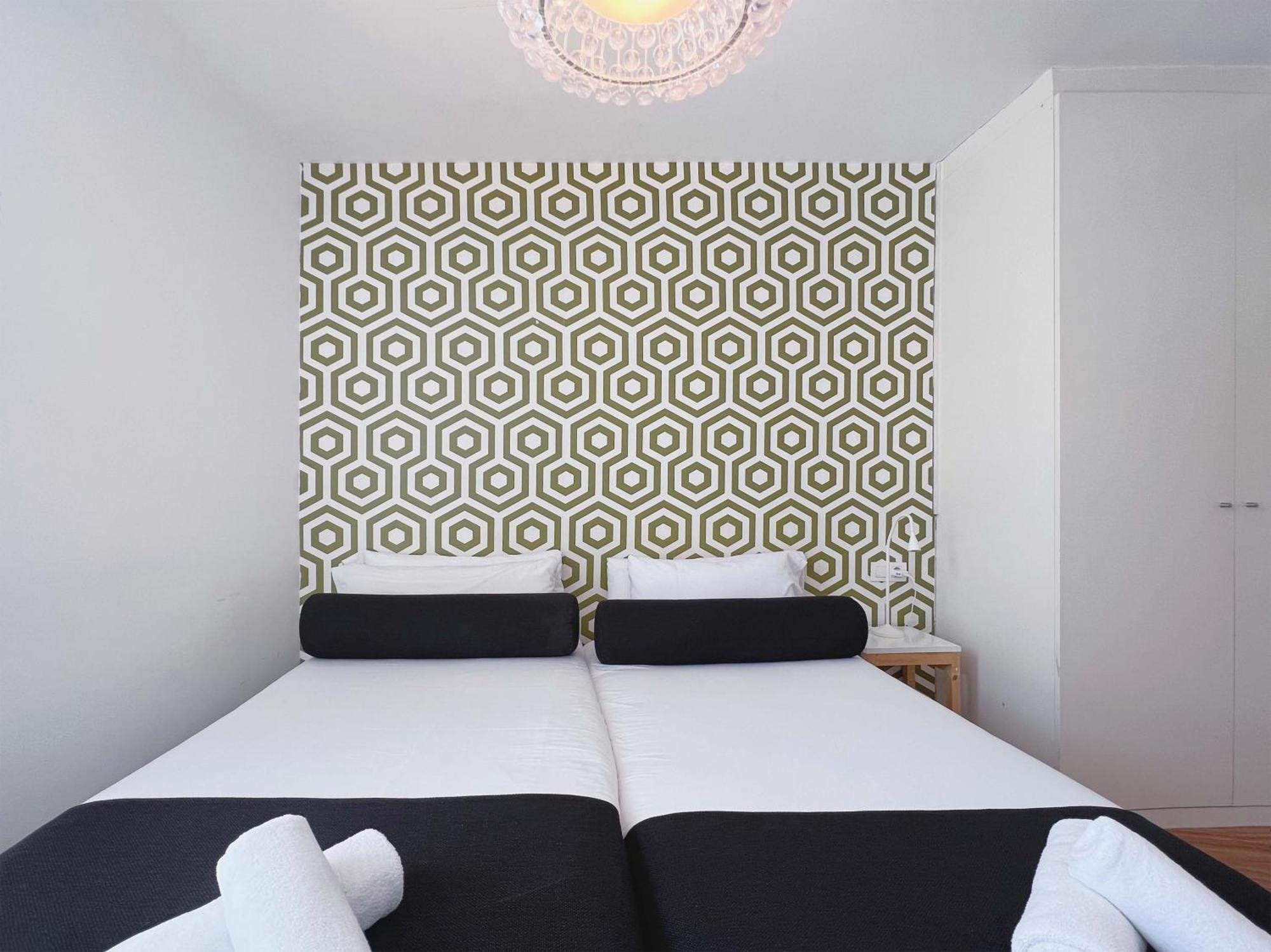 Stay U-Nique Apartments Pellaires バルセロナ エクステリア 写真